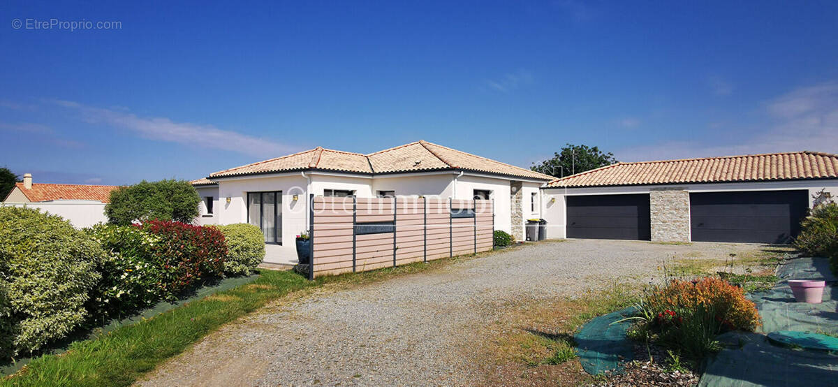 Maison à LA PLAINE-SUR-MER