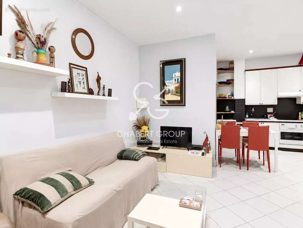 Exclusivité - villefranche-sur-mer – vieille-ville - appartement – 2 pièces – 41 m² – location saisonnière autorisée / idéal inv - photo 2