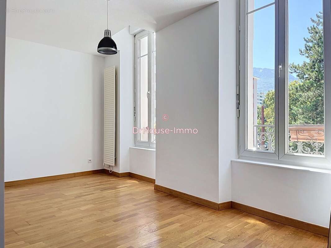 Appartement 103 m² à Grenoble  - photo 6