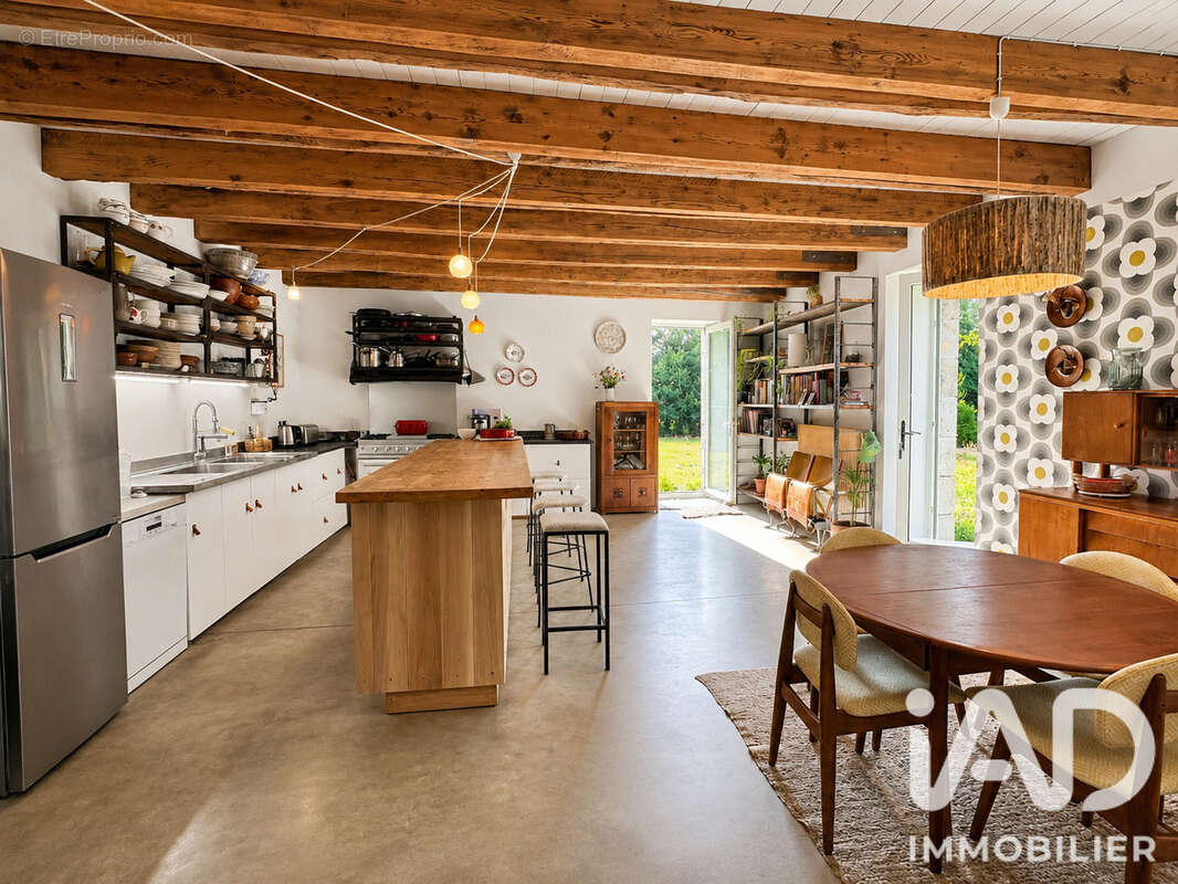 Maison 331 m² à Colpo  - photo 6