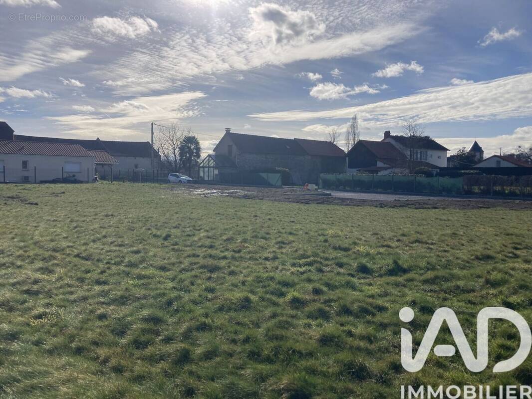 Photo 1 - Terrain à PUJO