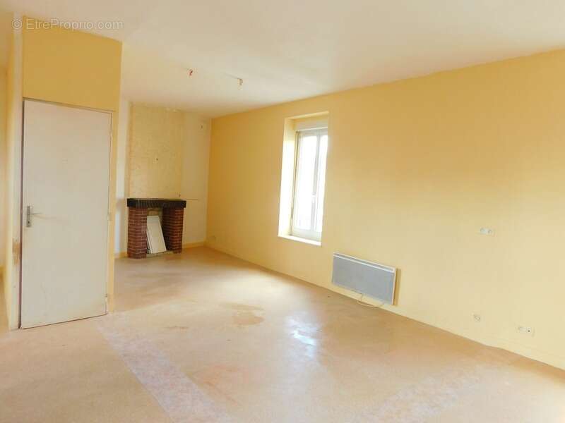 Appartement à ERNEE