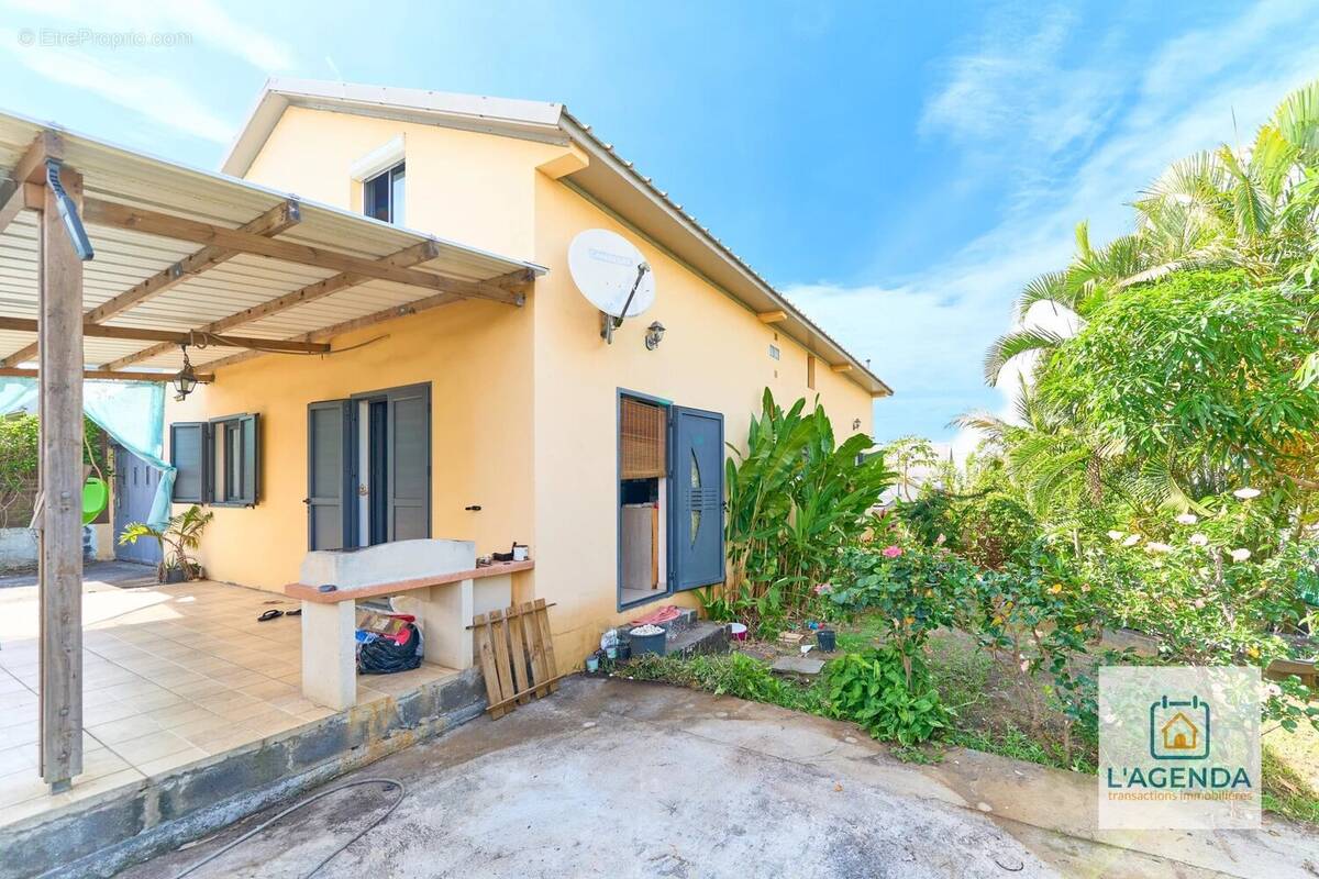 Maison à SAINT-JOSEPH