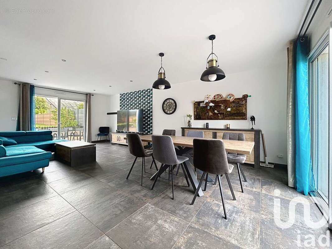 Photo 2 - Maison à SAINT-ARMEL