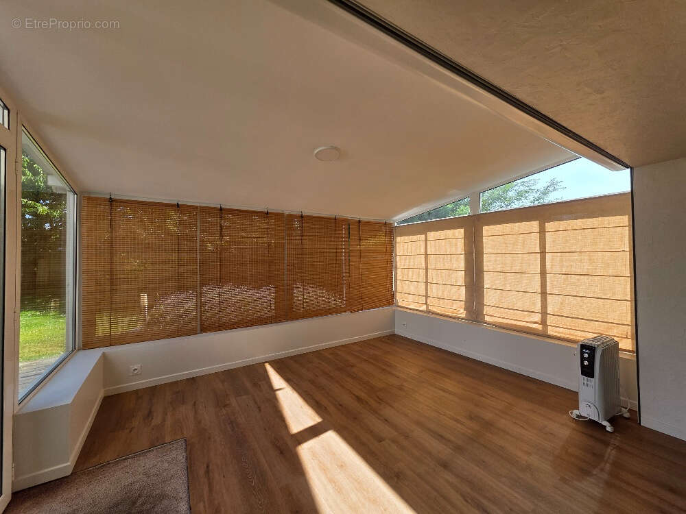 Maison à vendre - Le Havre Aplemont - 204 m² - 6 chambres - Jardin - Garage - photo 2