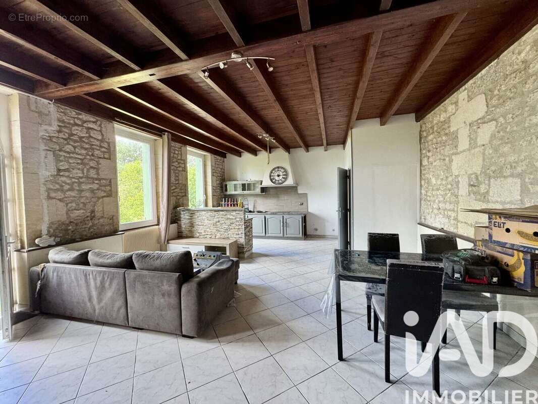 Maison 82 m² à Clam  - photo 2