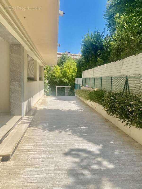 Appartement à ROQUEBRUNE-CAP-MARTIN