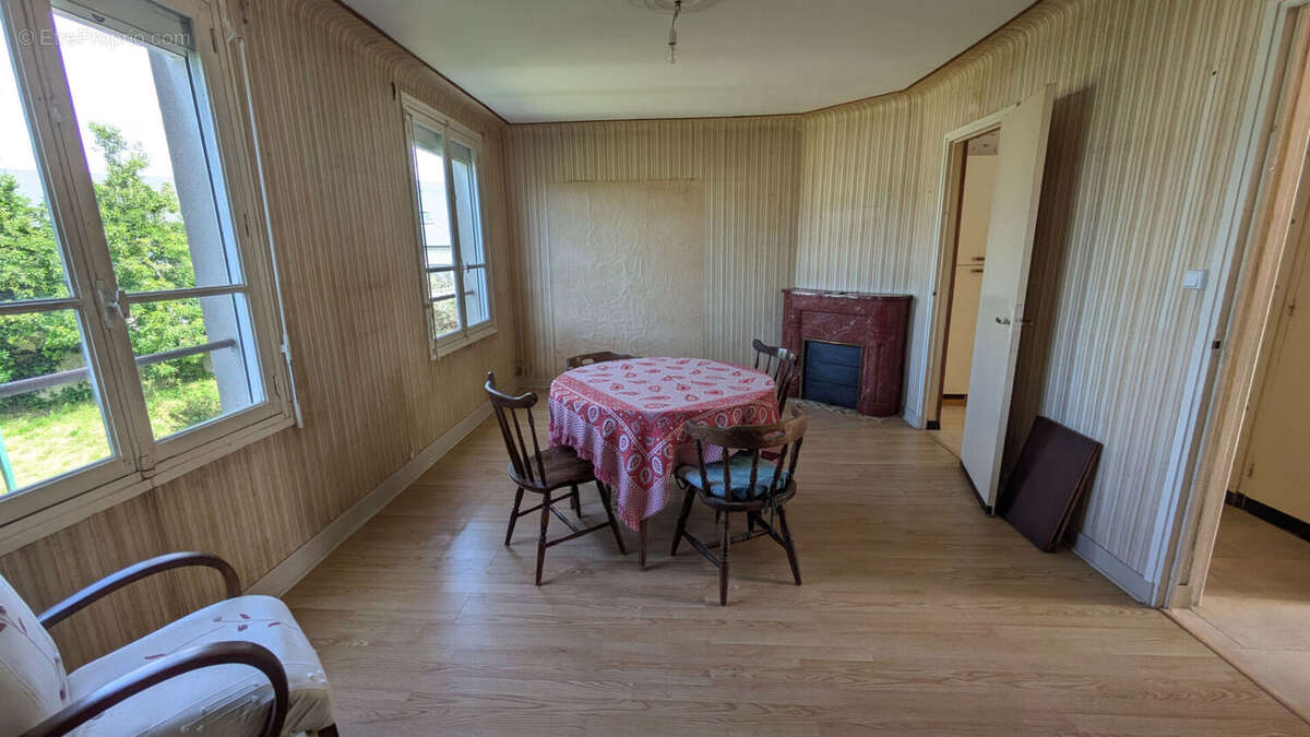 Maison à TOURLAVILLE