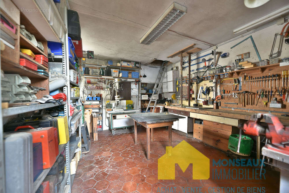 Maison à BALLAINVILLIERS