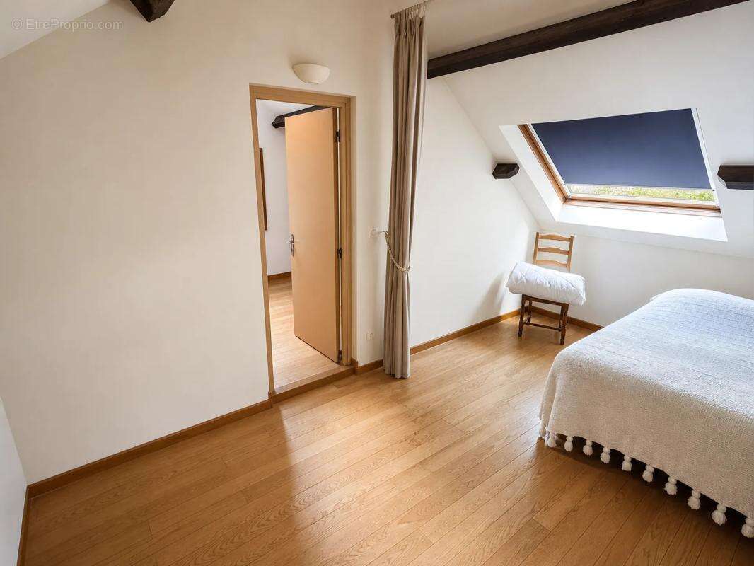 Maison de 4 pièces de 92 m² à Lamothe-Fénelon - photo 7