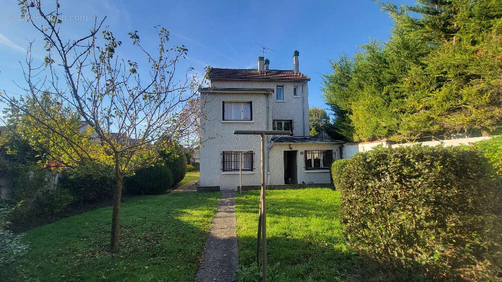 Maison à CHELLES