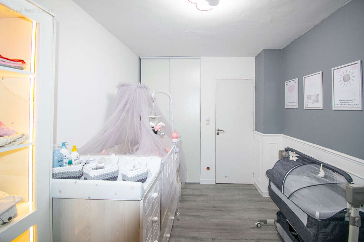 Appartement à SAINT-MAURICE-DE-BEYNOST