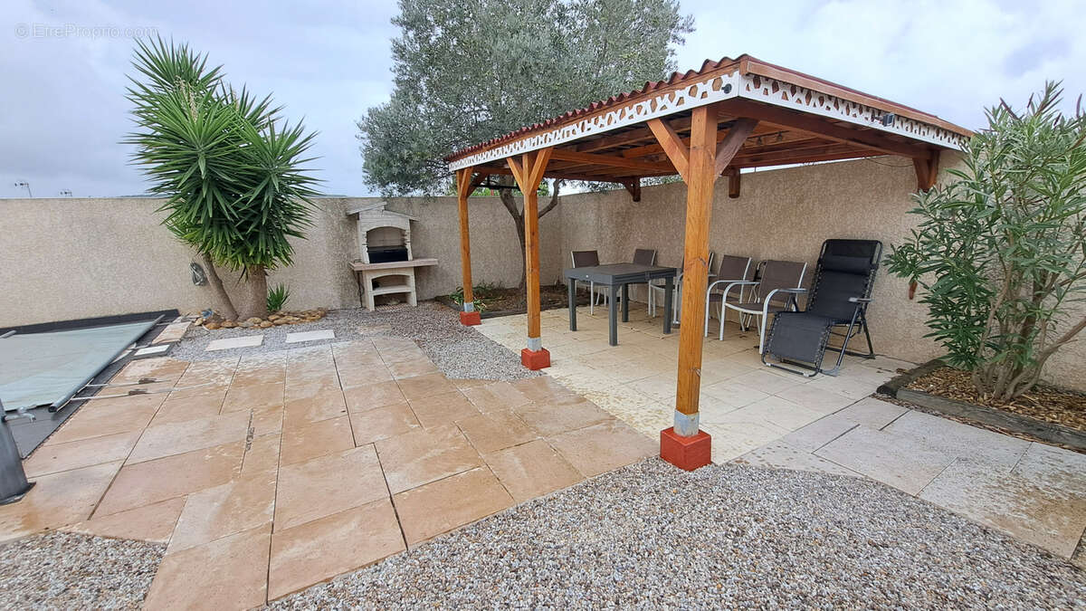 Maison à MONTREDON-DES-CORBIERES