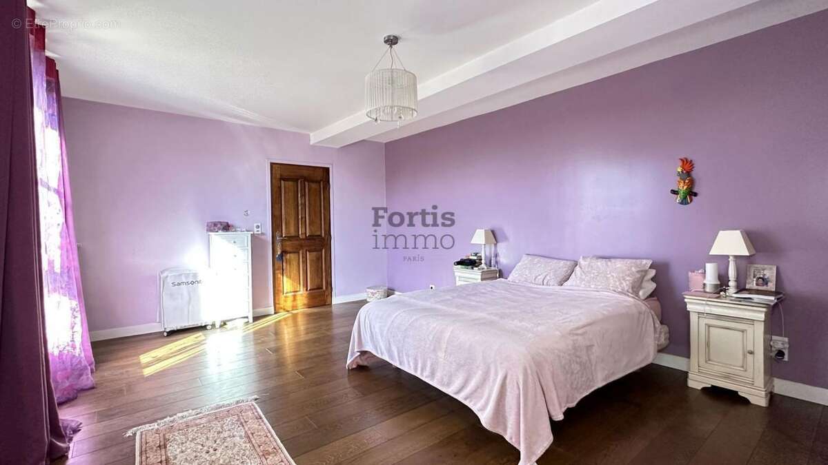 Maison à TORCY-EN-VALOIS