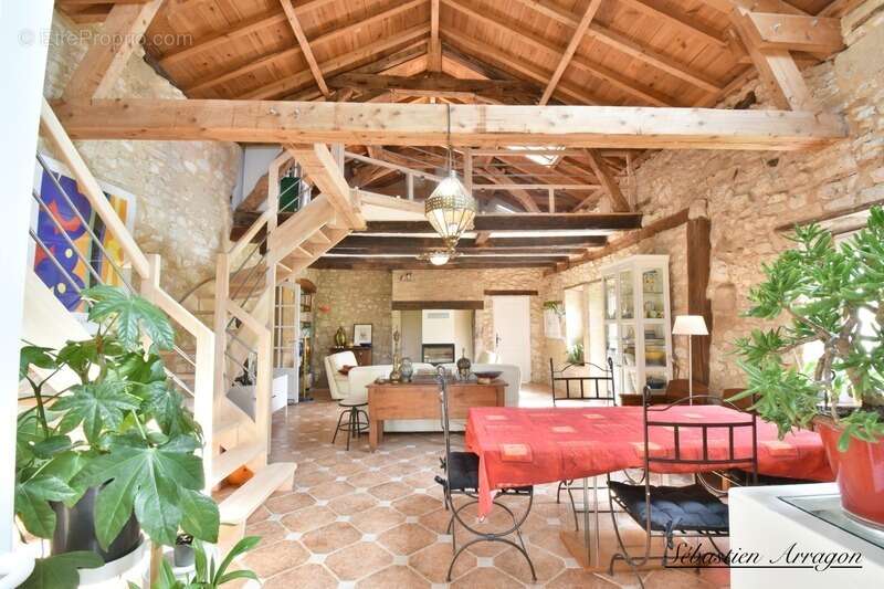 Maison à MONTAURIOL