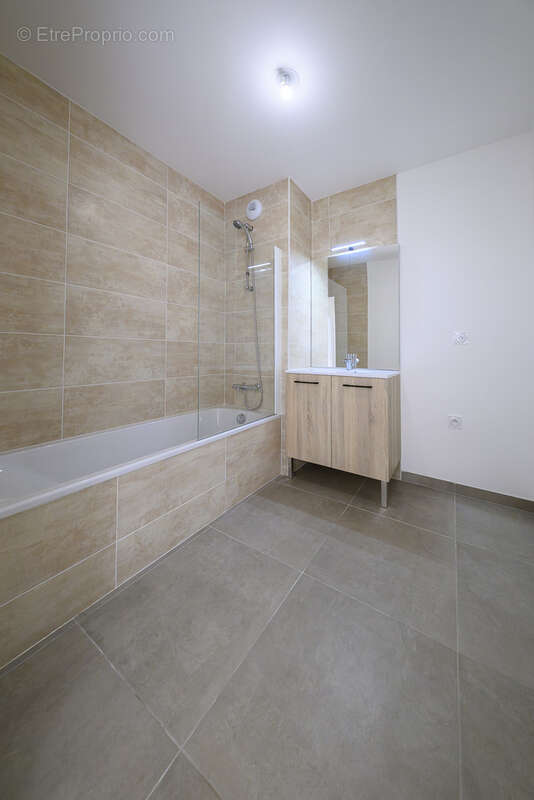 Appartement à DIVONNE-LES-BAINS