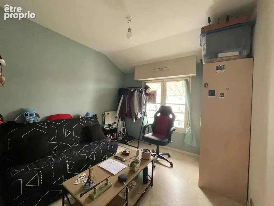 Dernier étage, sans ascenseur, Appartement T3 - 69.5 m² - Blordière - photo 9
