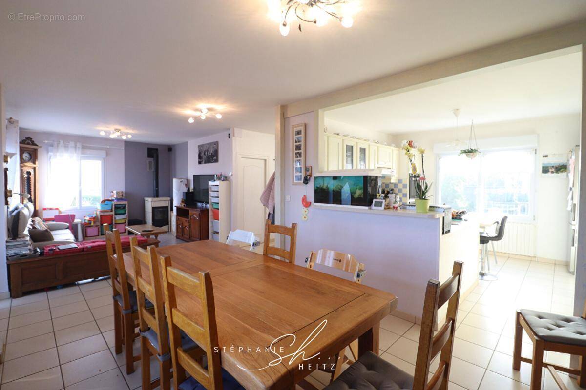 Maison à PLOUGASNOU