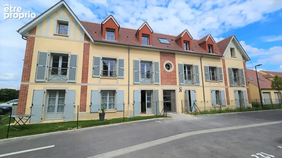 Appartement proche centre Senlis 3 pièces  2 chambre co-propriété de 2023. 2  places de parkings - photo 2