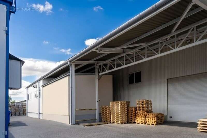 Commerce à BOURGOIN-JALLIEU