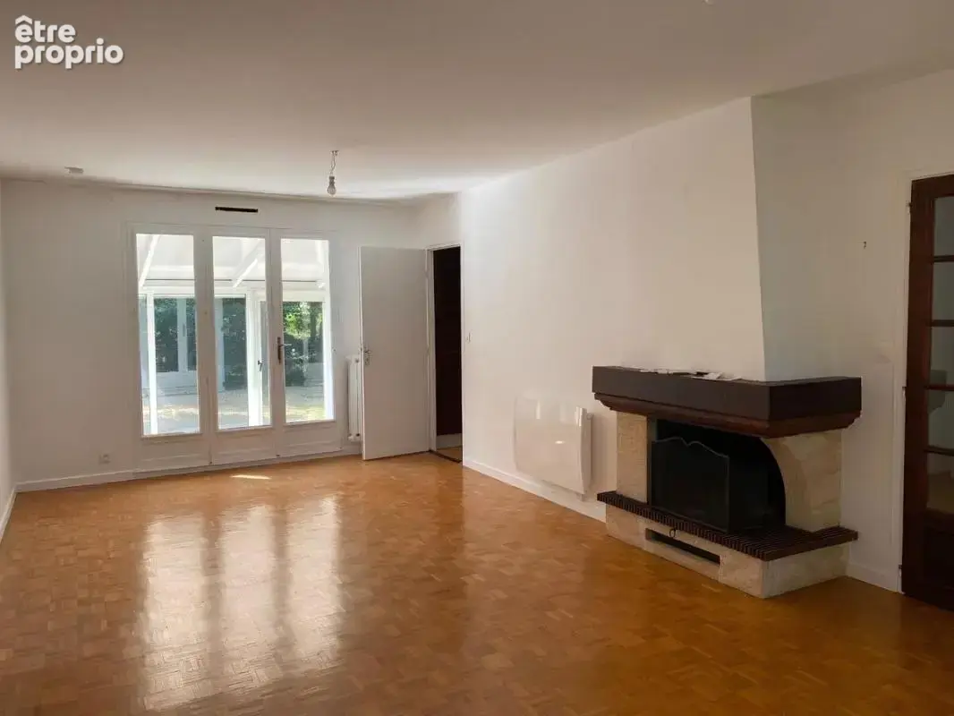 Maison 6 pièces 127 m² à vendre à Jouars-Pontchartrain (78760) - photo 2