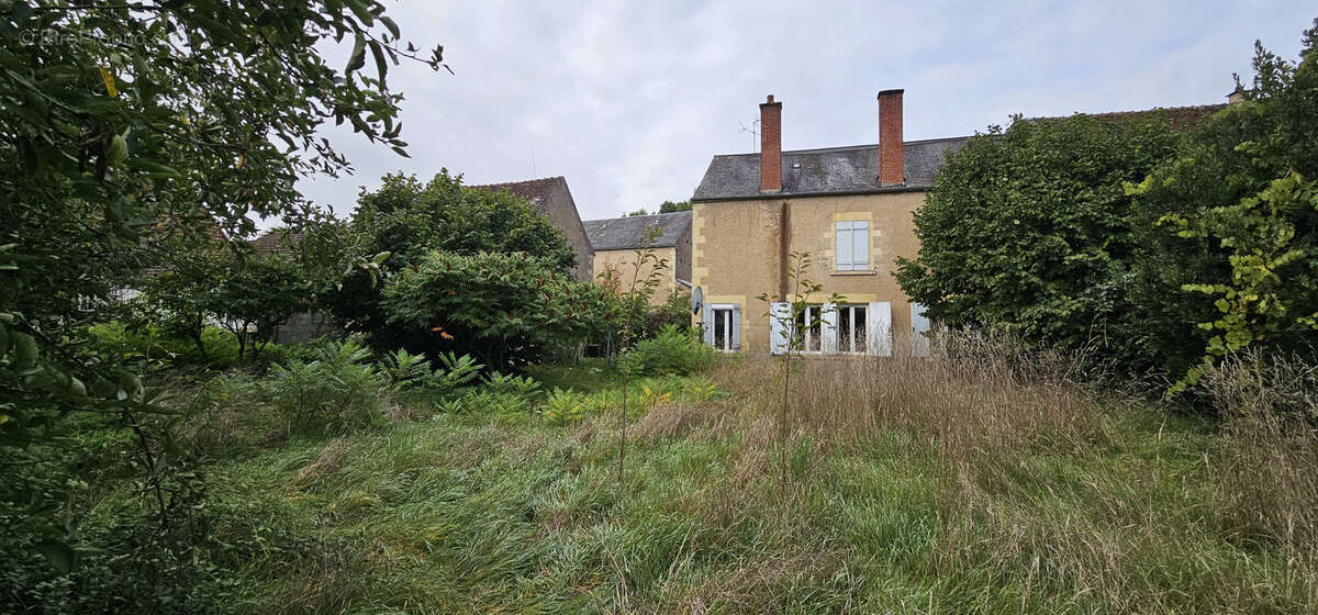 Maison à TANNAY