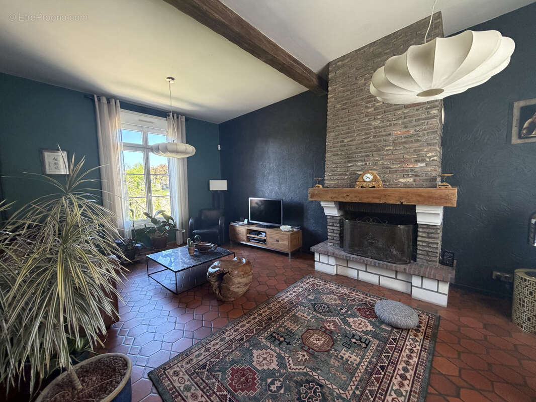 Maison à FLIXECOURT