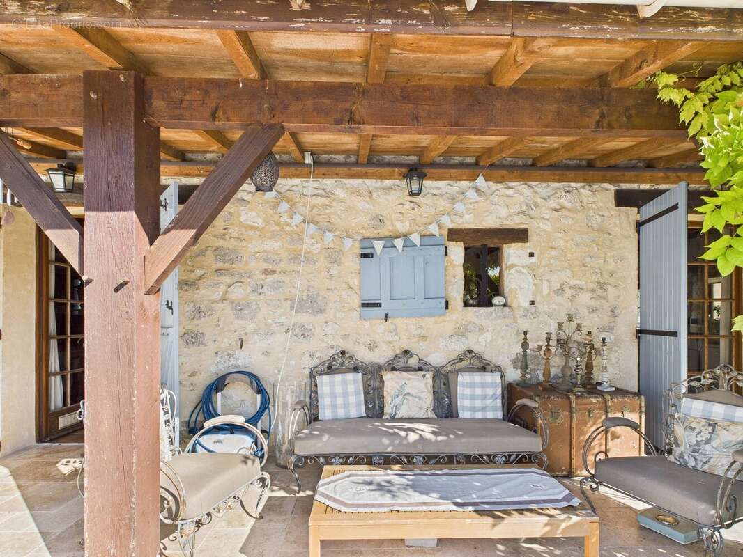 Maison élégante avec piscine, maison d'amis et vue imprenable - photo 5