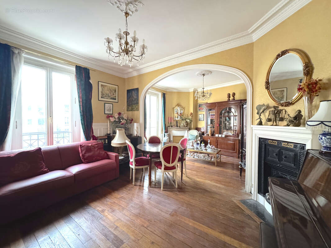 Appartement à ASNIERES-SUR-SEINE