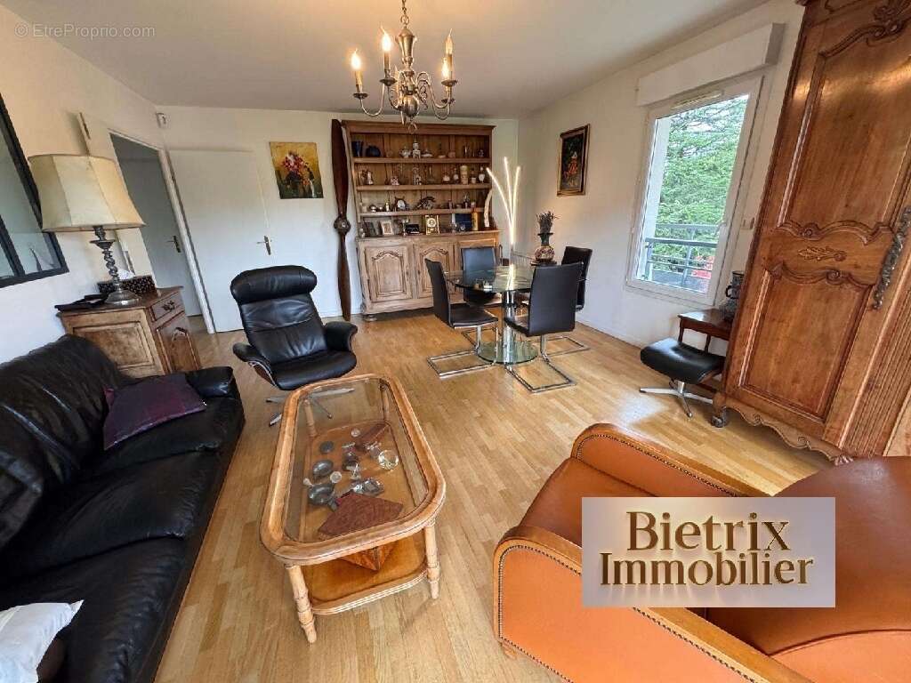 Appartement à L&#039;ISLE-ADAM