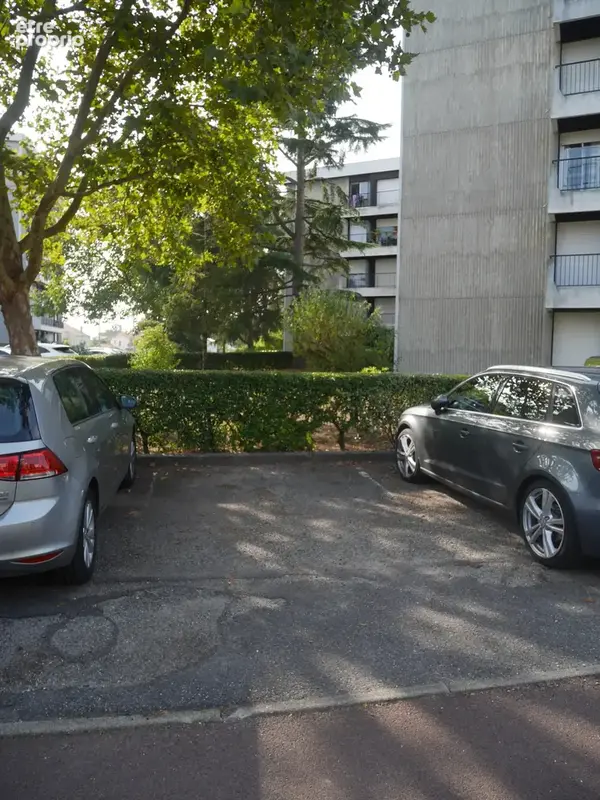 Merignac centre-ville le club - photo 2