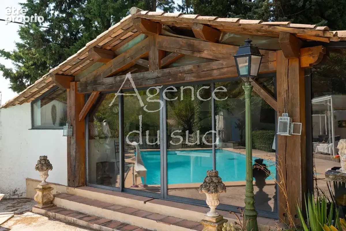 Maison  6 pièce(s) de 200 m² - photo 7