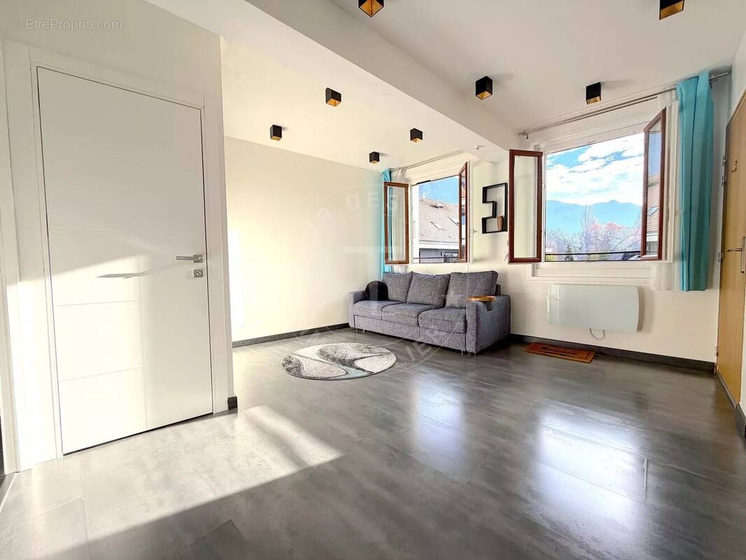 Appartement à ANNECY-LE-VIEUX