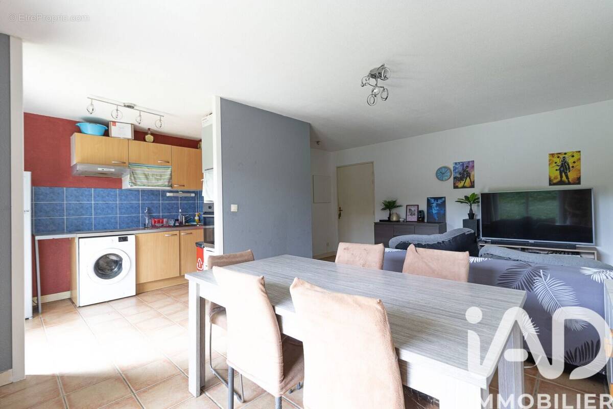 Photo 1 - Appartement à SAINT-ETIENNE-DE-TULMONT