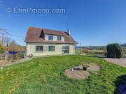 Maison à LA LUCERNE-D&#039;OUTREMER