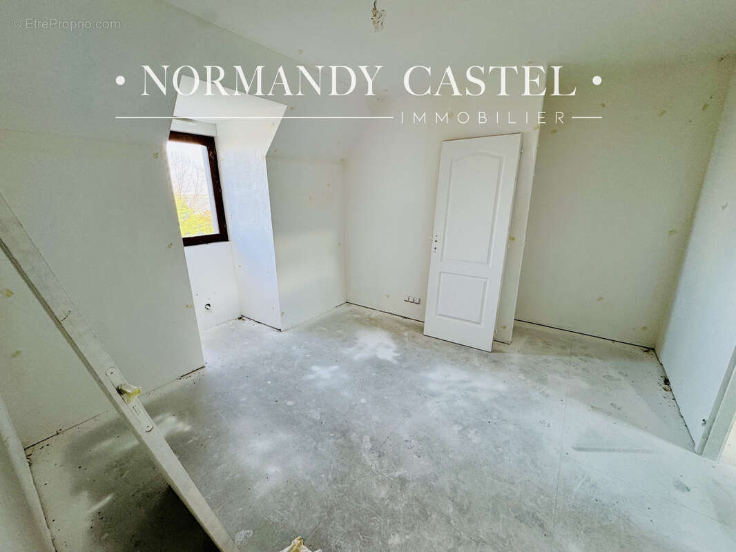 Maison à VILLERVILLE