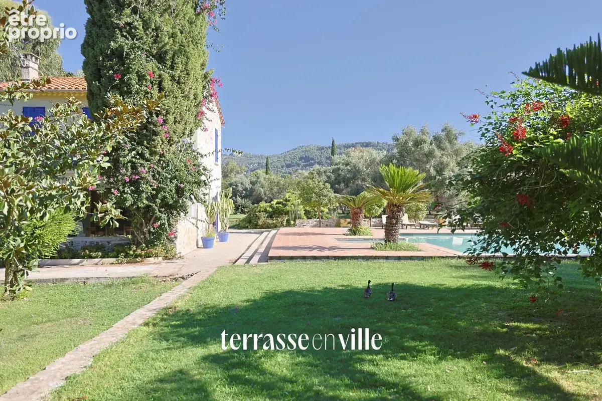 Bastide 400m2 - parcelle 2600m2 - piscine - dependances - photo 4