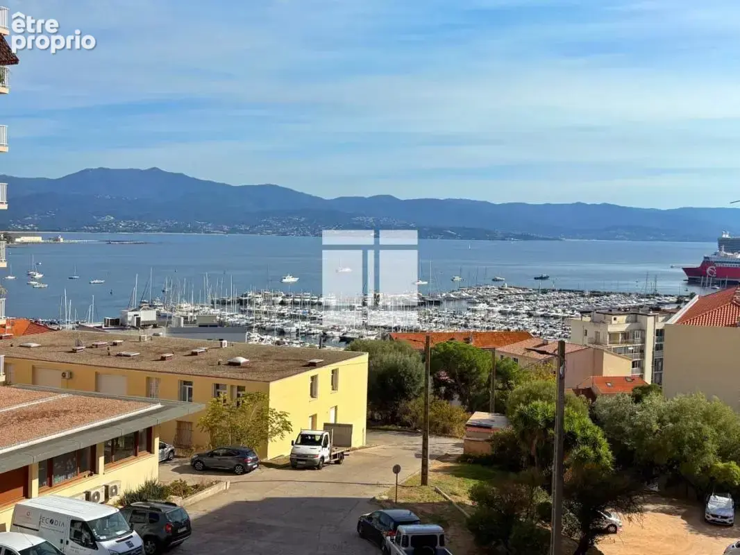 Appartement à AJACCIO