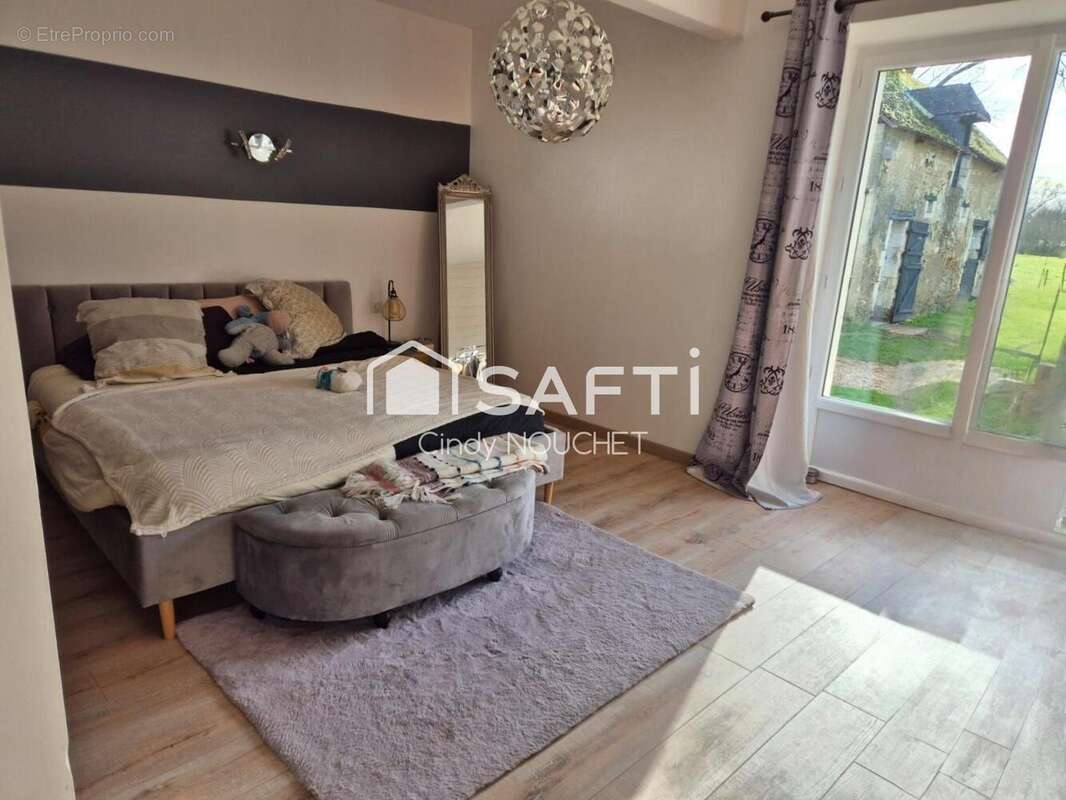 Photo 2 - Maison à LUCHE-PRINGE