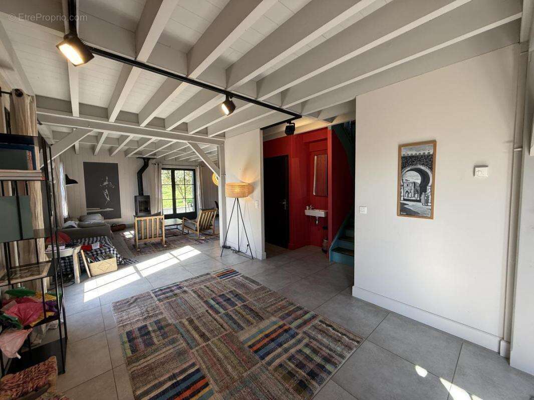 Maison à SAINT-SULIAC