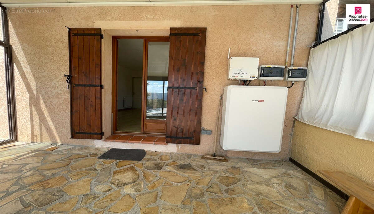 Maison à ESPARRON-DE-VERDON