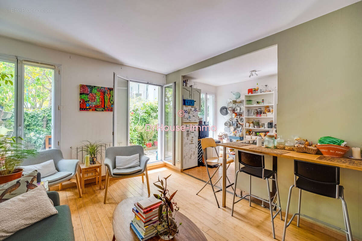 Appartement à AUBERVILLIERS