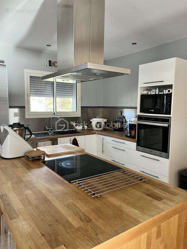 Maison à SAINTE-TULLE