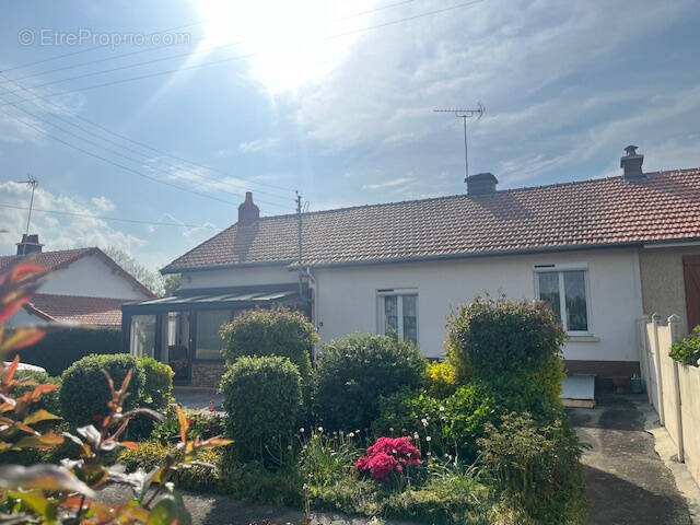 Maison à SION-LES-MINES