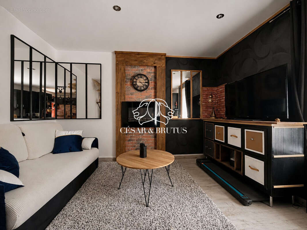 Appartement à PONT-EVEQUE