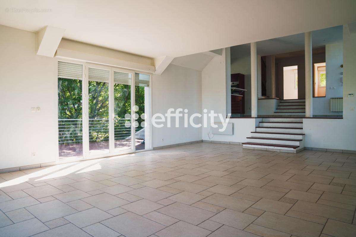 Maison à VILLEBON-SUR-YVETTE