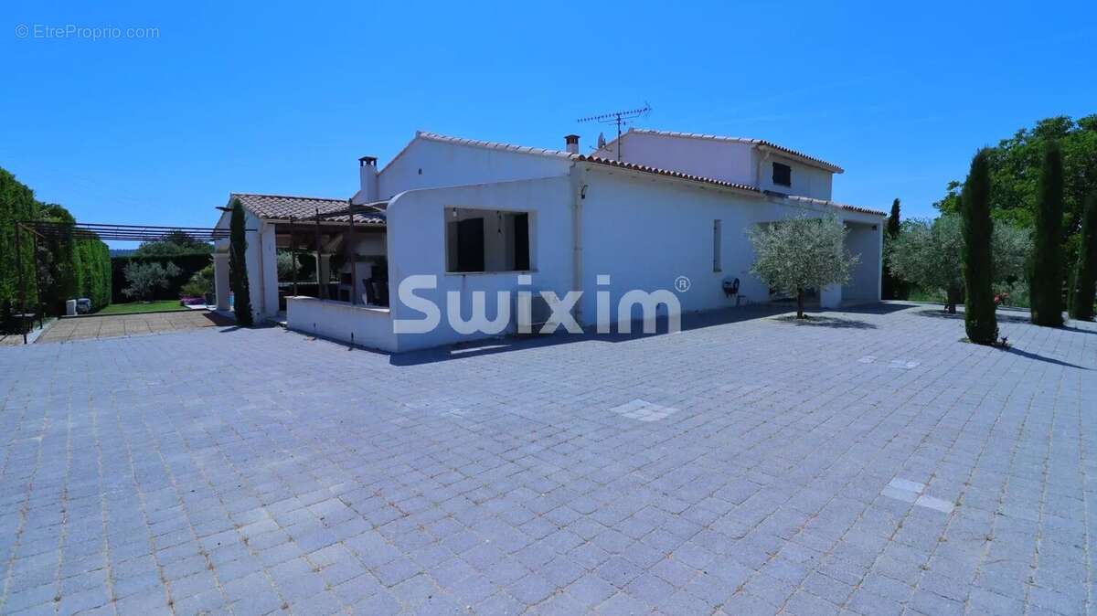 Maison à LOURMARIN
