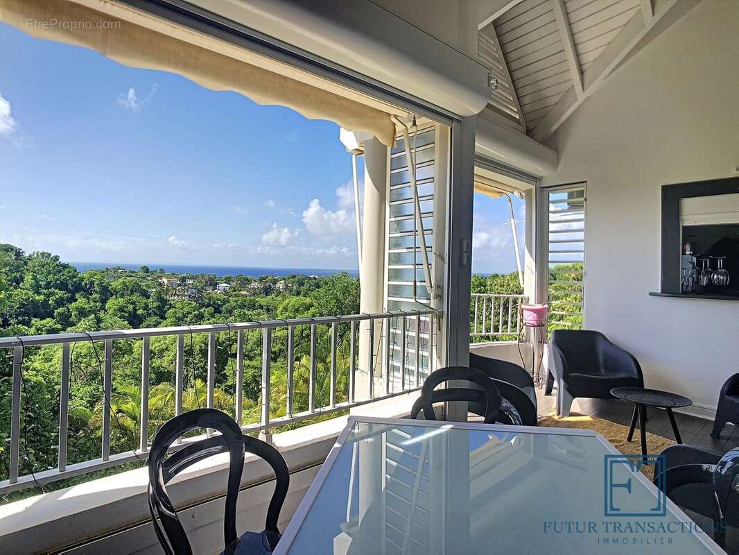 Appartement à LE GOSIER