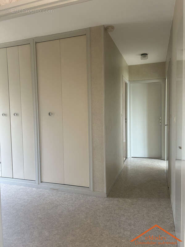 Maison à LAVELINE-DEVANT-BRUYERES