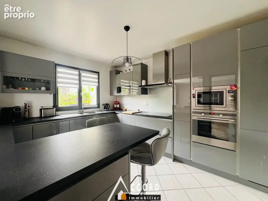 Maison 5 pièces 110 m2 - photo 3